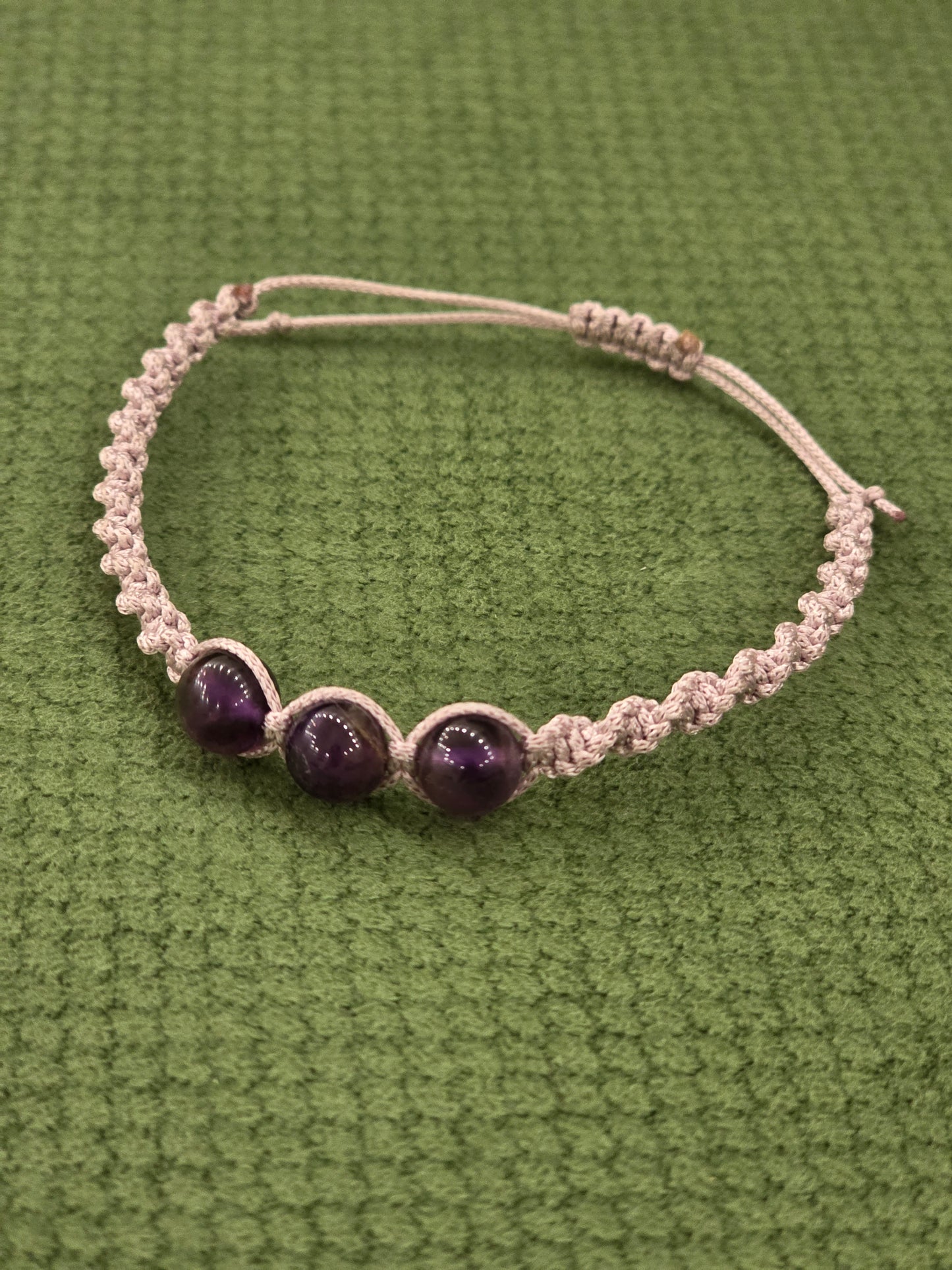 Ametyst Aura Macrame