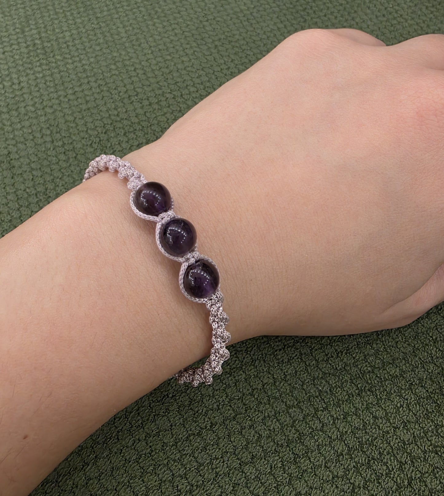 Ametyst Aura Macrame