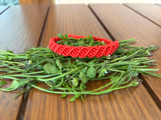 Pure Red Macrame
